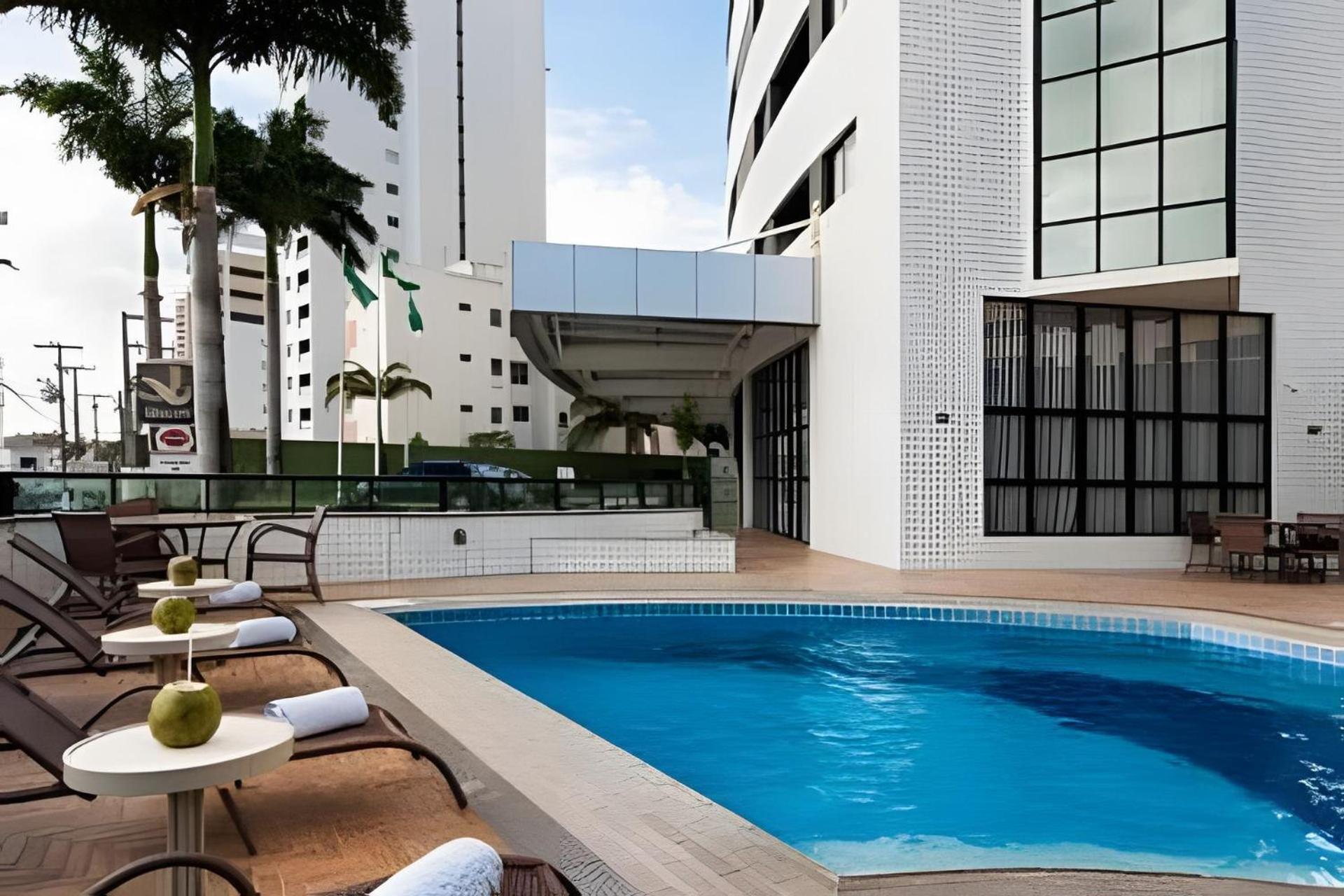 Plaza Apartment